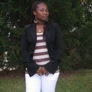 Meet your Posher, Khadeja